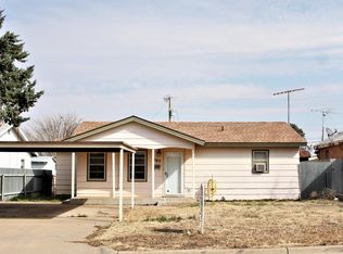 503 14th St, Levelland, TX 79336