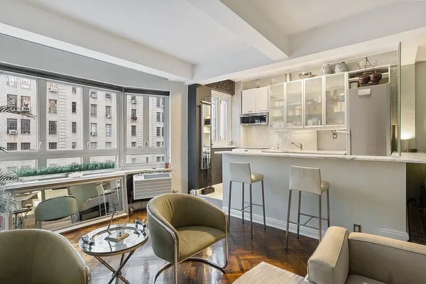 Rented by Corcoran | media 2