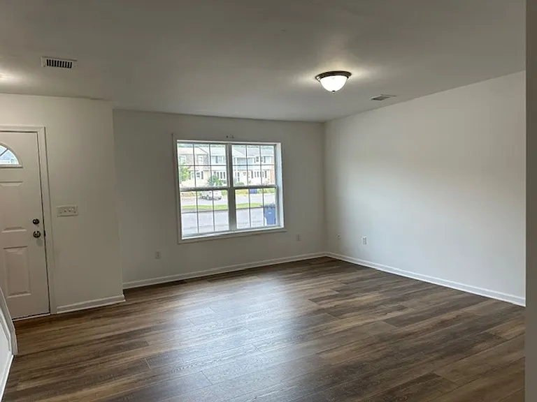 2082 Market Street Ext — Photo 4