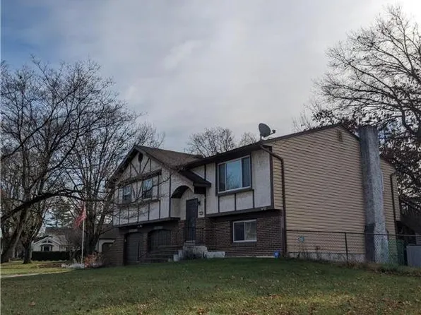 2858 Andrea Dr, Allentown, PA 18103