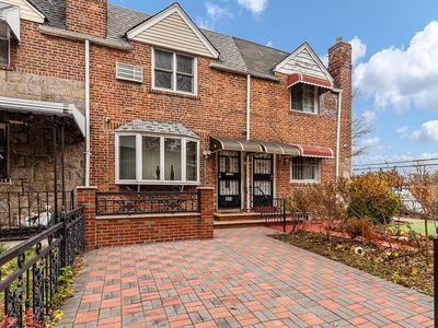 271 E 86th St, Brooklyn, NY, 11236