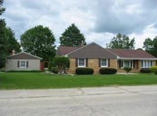 306 2nd St, Allenton, WI 53002