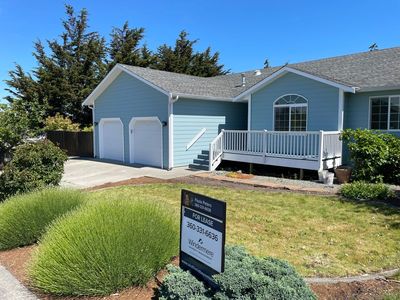 2240 SW 16th Ave, Oak Harbor, WA, 98277