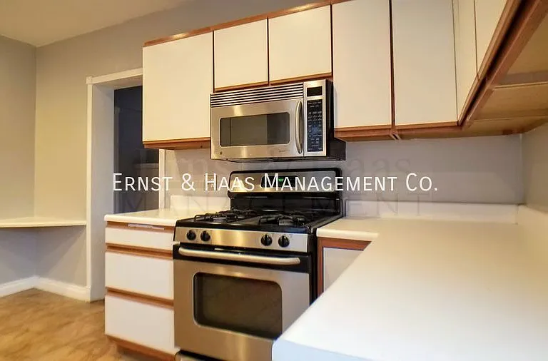 4224 Maury Ave — Photo 7