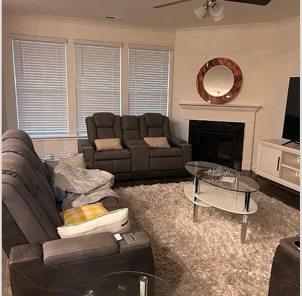 1120 Trident Maple Chase — Photo 3