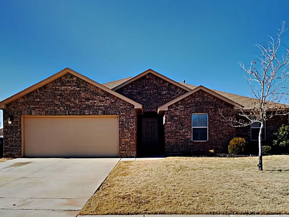 2501 Ressie Ln