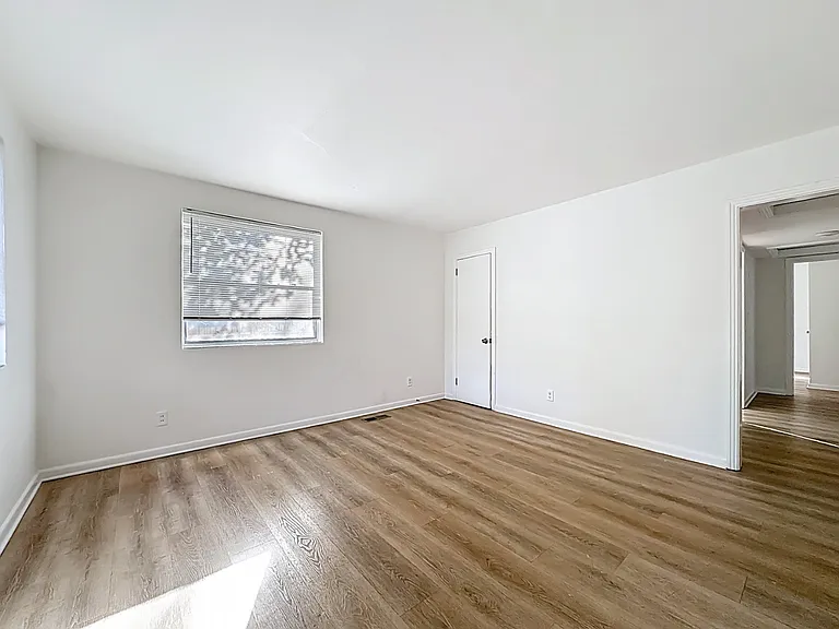 5330 Quan Dr — Photo 16