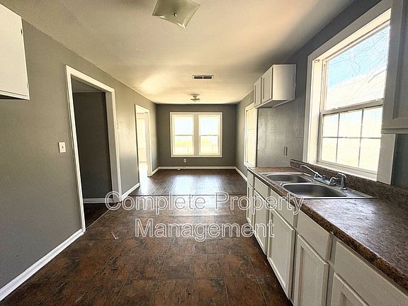 3rd image of 1233 15th Way SW