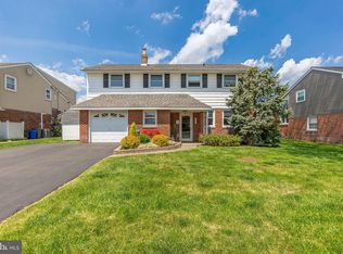 1418 Brierwood Rd, Havertown, PA 19083
