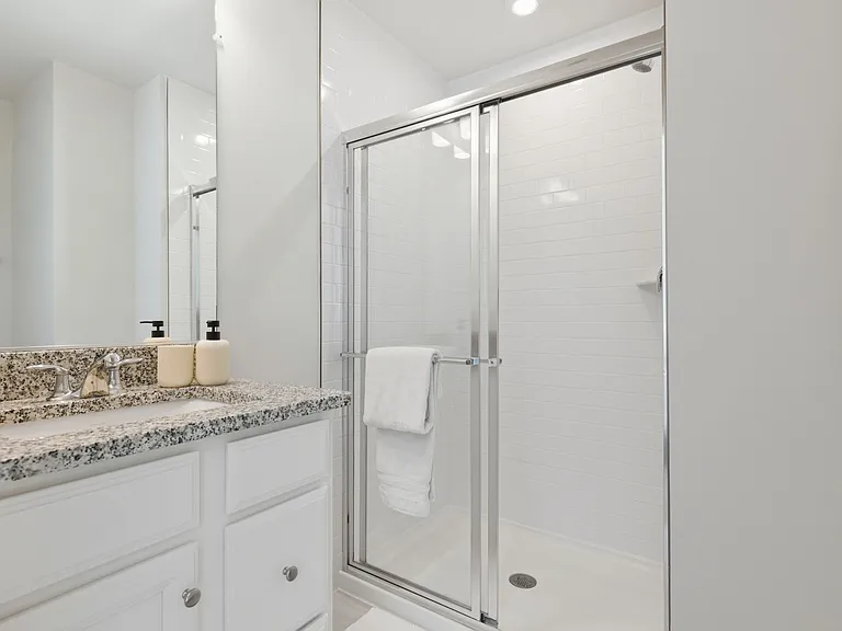 2487 Liberty Loop — Photo 21