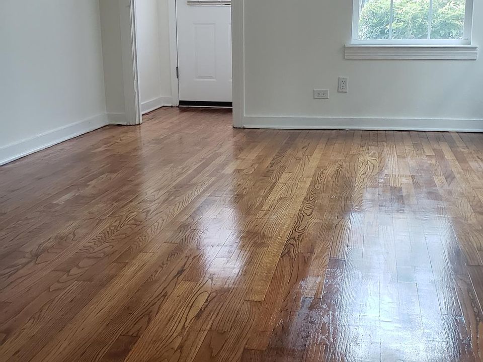 1st image of 4906A Manett St #4906A