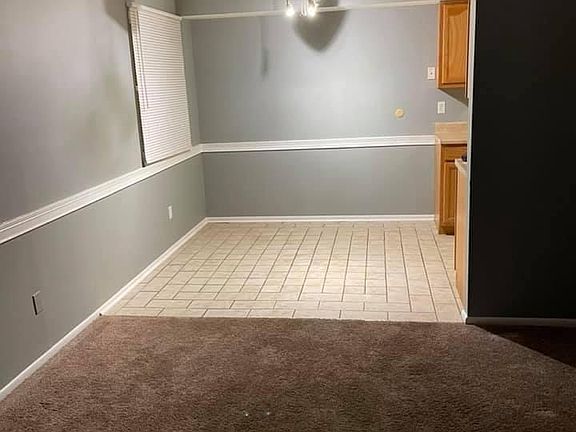 3rd image of 10027 Penrith Dr