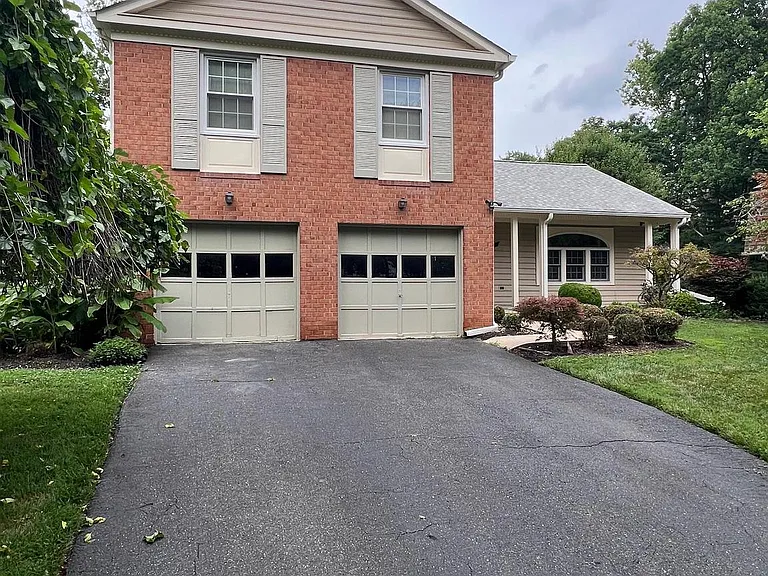 6 Bouldercrest Ct — Photo 4