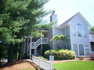 671 Balfour Rd, Winston Salem, NC 27104