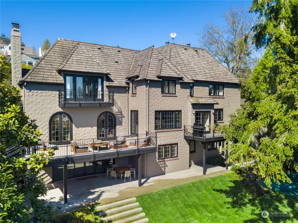 1108 McGilvra Boulevard E, Seattle, WA 98112