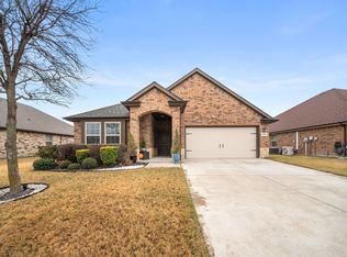 1536 Owen Way, Waxahachie, TX