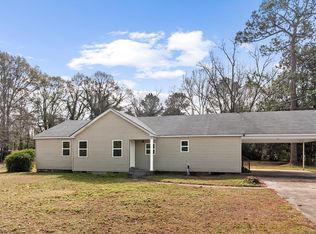 12068 E State Highway 52, Hartford, AL 36344