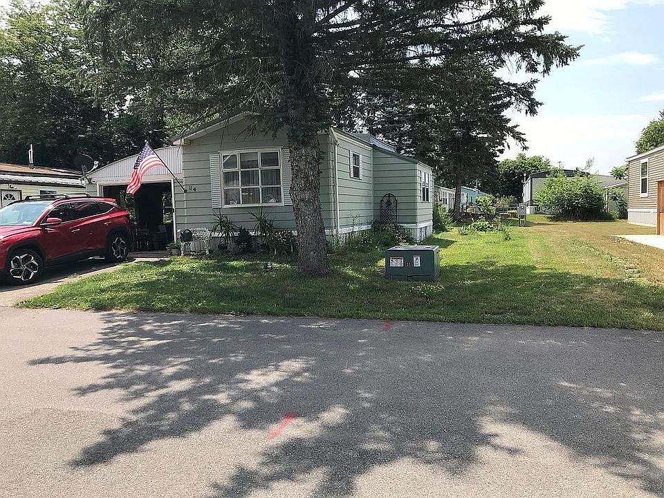 1st image of 84 Quarry Hill Est