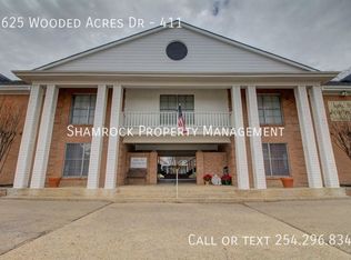 1625 Wooded Acres Dr #411, Waco, TX 76710