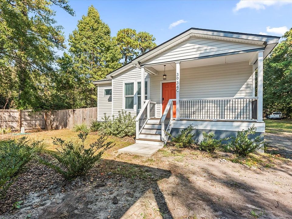 1st image of 3934 Dorsey Ave #C