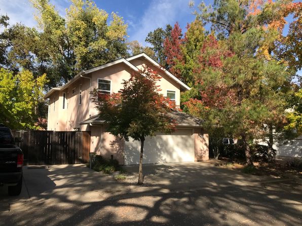 2581 Meadow Ln