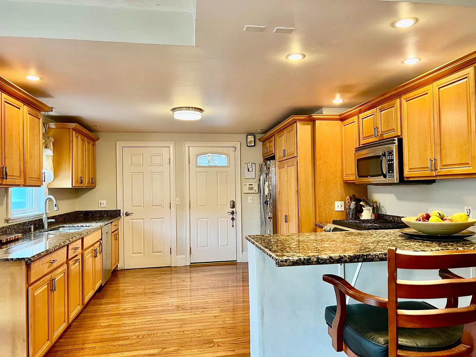 55 Beach St — Photo 3