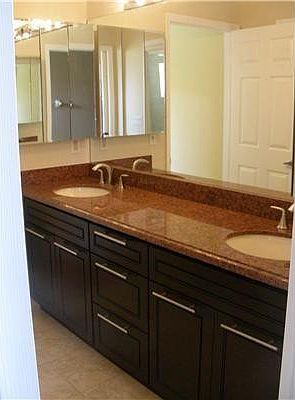 5th image of 19600 Sea Pines Way