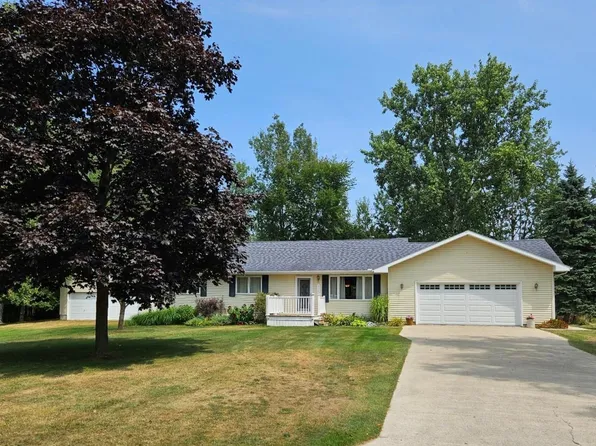 624 Tim Ct, Tawas City, MI 48763