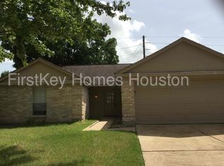 9634 Cannock Chase Dr, Houston, TX 77065