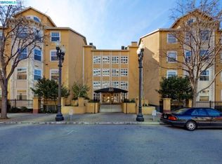 555 10th St APT 102, Oakland, CA 94607