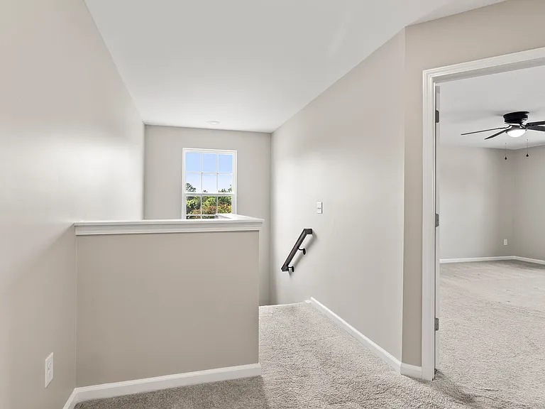 5009 Glenellen Way — Photo 20