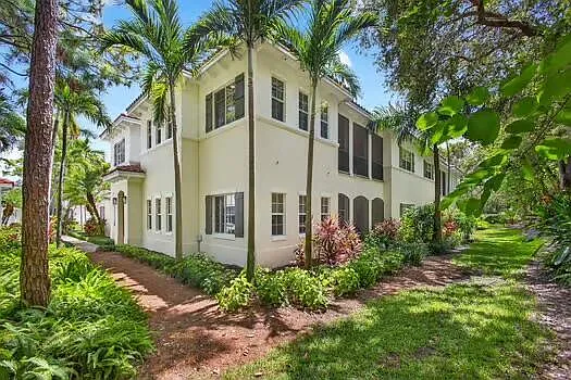 357 Chambord Terrace Palm — Photo 31