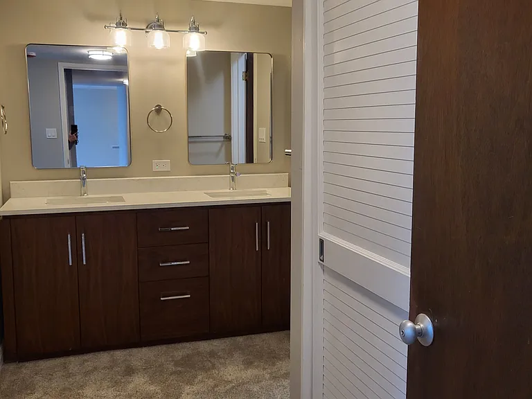 26 Hayward Ave #205 — Photo 19