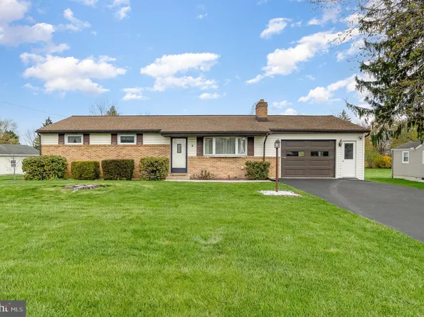 4 Park Rd, Mechanicsburg, PA 17050