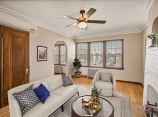 Rustic Lodge, Minneapolis, MN 55419