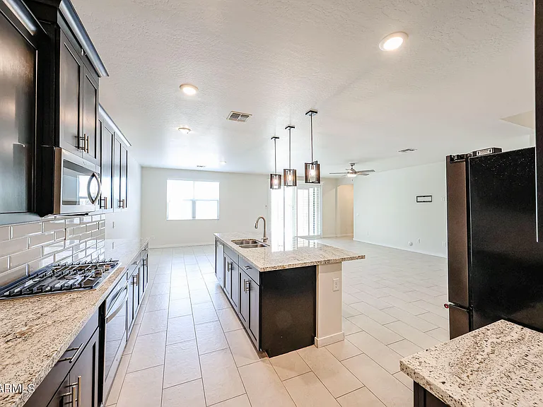 14090 W Old Oak Ln — Photo 18