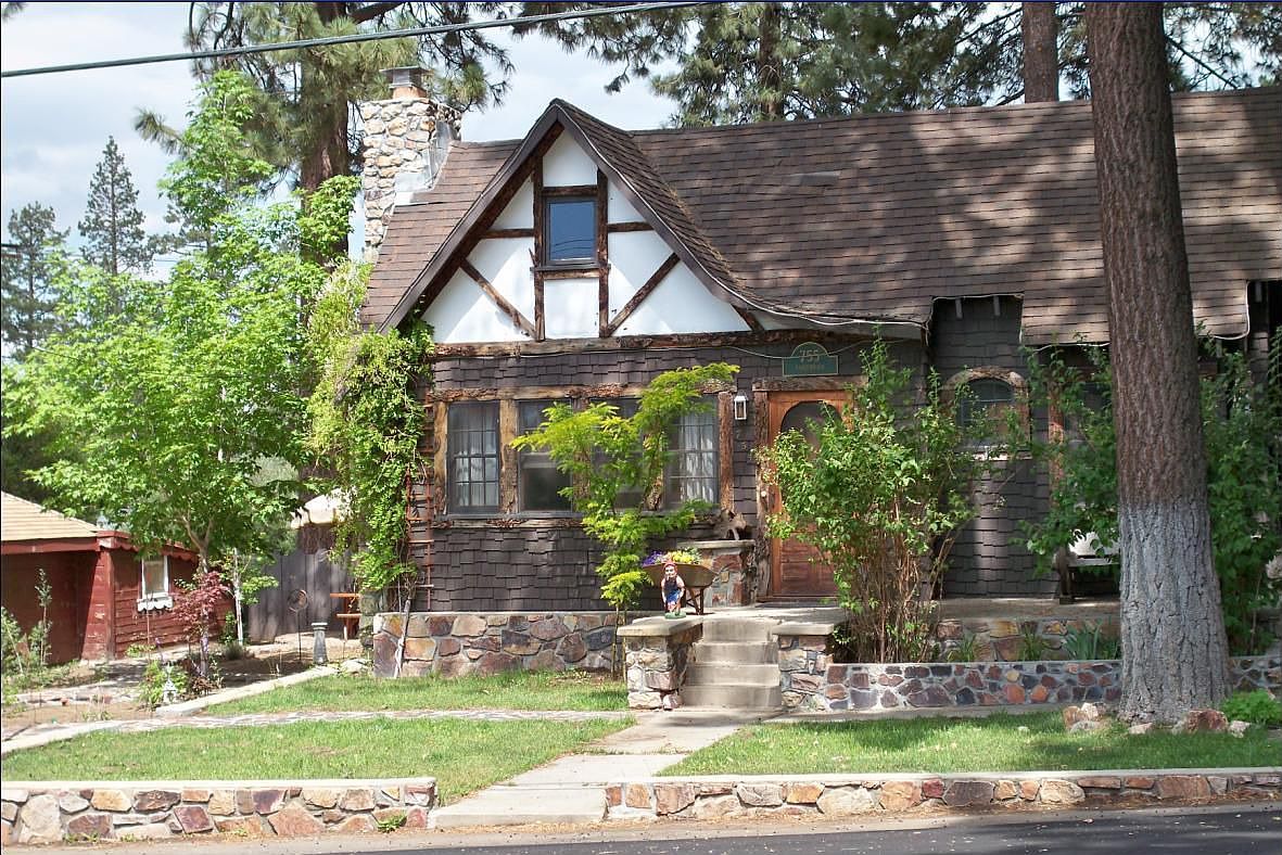 755 Pine Knot Ave, Big Bear Lake, CA 92315 Zillow