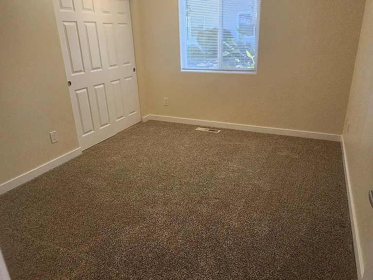 5210 Alpha St SE #5210 — Photo 10