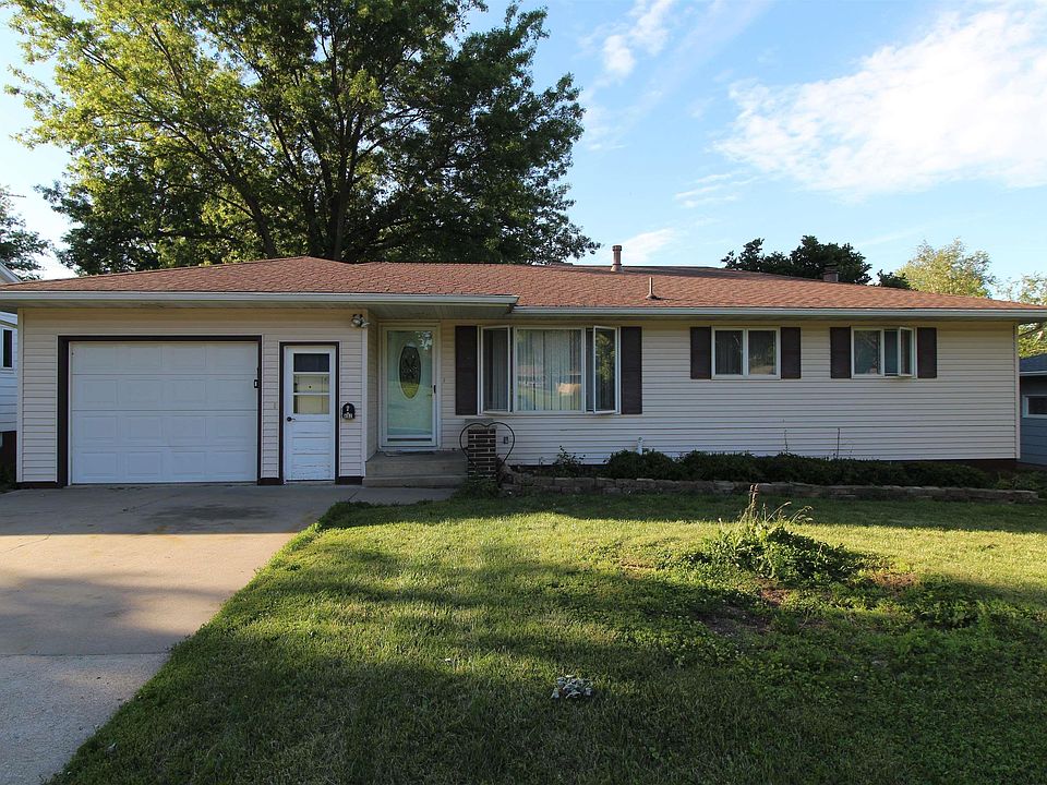 1st image of 802 6th St