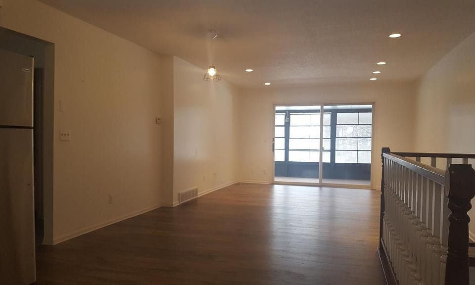1st image of 265 Bona Vista Dr NW