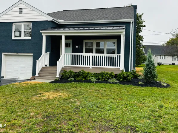 416 Hemlock St, Hollidaysburg, PA 16648