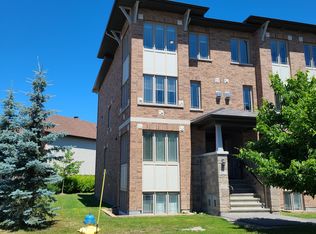 637 Via Amalfi St, Ottawa, ON K2J 6B2