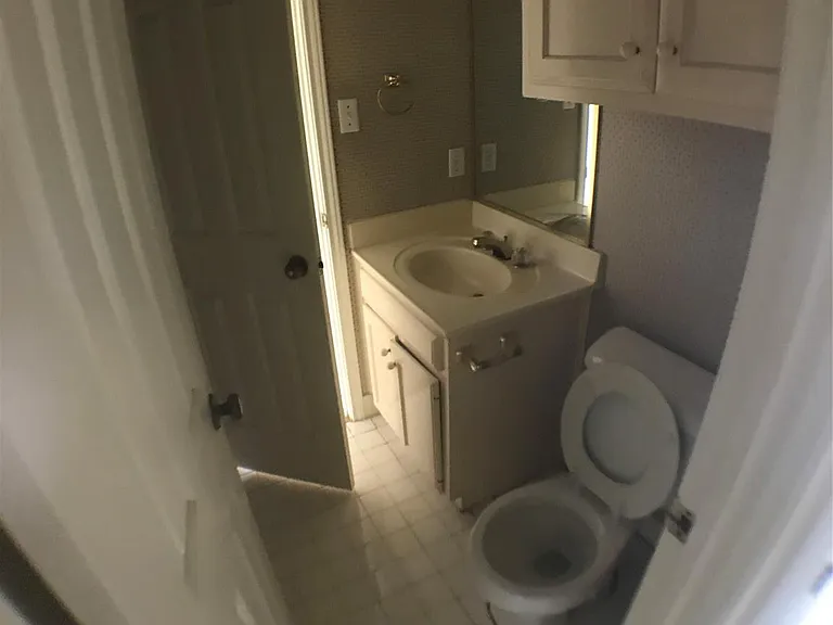 2100 San Gabriel St #302 — Photo 7
