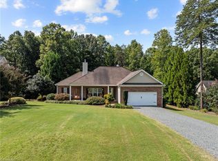 1926 Conners Ct, Burlington, NC 27215