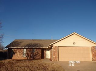 4914 SE Randolph Rd, Lawton, OK 73501