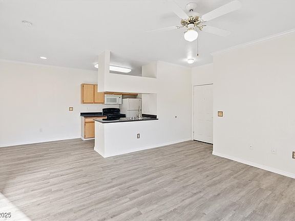 5th image of 2900 Sunridge Heights Pkwy APT 416