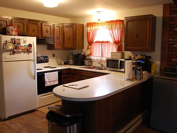 4th image of 246 Whispering Trail Rd