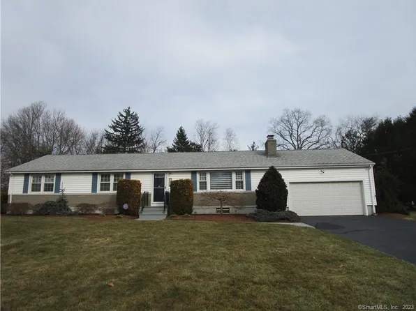 315 Michael Court, Orange, CT 06477