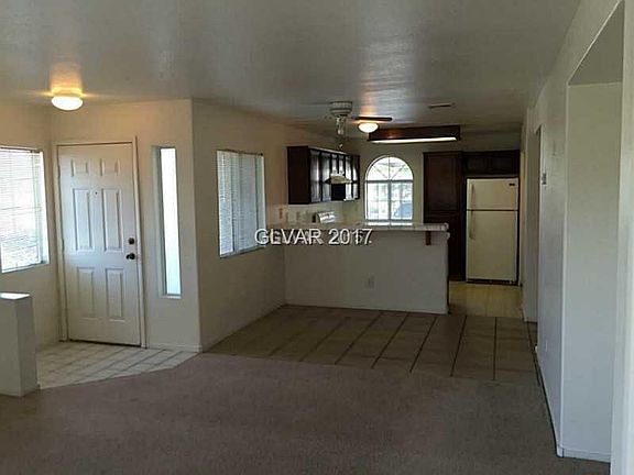 4th image of 3125 N Buffalo Dr Unit 1138