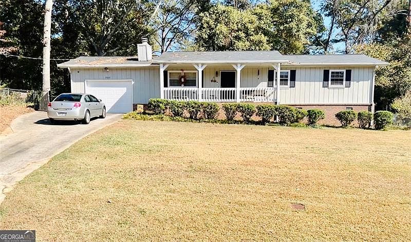 1st image of 3026 Deshong Dr